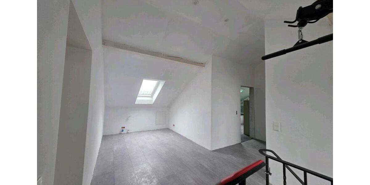 Einfamilienhaus Schleiden - 7 Zimmer, 184 m&sup2;, 399.000&euro; | Angebot:27024629
