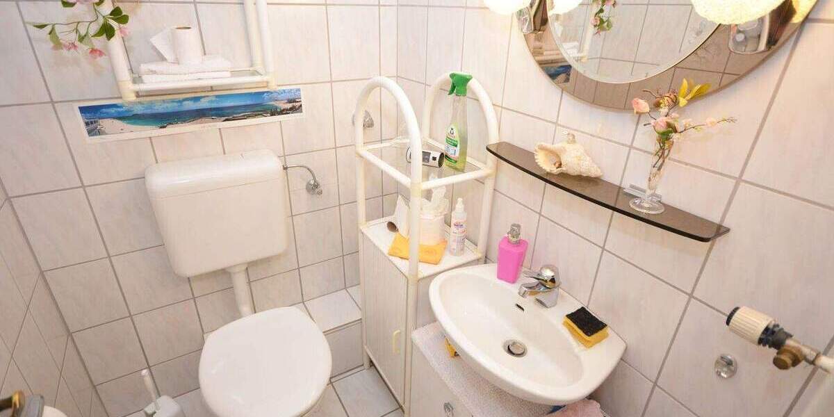 Etagenwohnung Brühl - 3 Zimmer, 100 m&sup2;, 285.000&euro; | Angebot:25748345