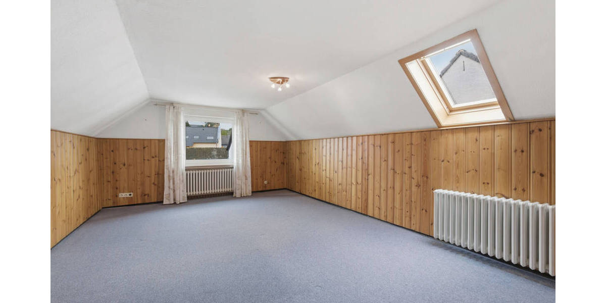 Mehrfamilienhaus, Wohnhaus Bornheim Waldorf - 8 Zimmer, 166 m&sup2;, 295.000&euro; | Angebot:26037146