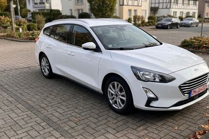 Ford Focus 173.000 km 9.200 &euro; Bonn 53179